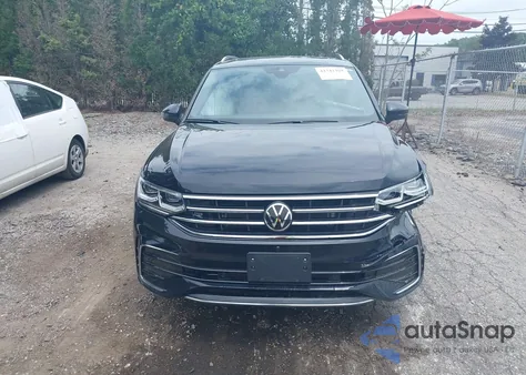 2023 Volkswagen Tiguan 2.0T Sel R-Line из США, поврежденный, VIN 3VV4B7AX1PM125629